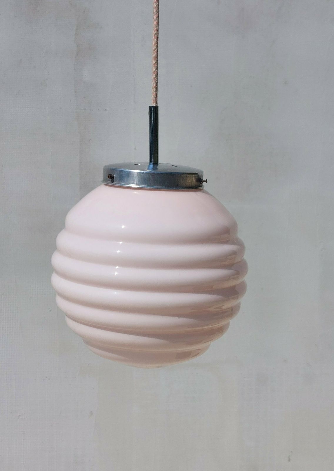 Art Deco Chandelier / Art Deco/ Art Deco Pendant Light/Soft Pink Sphere Globe/ Vintage Italian Lighting /Vintage Ceiling Lamp / Italy /50's photo Lighting