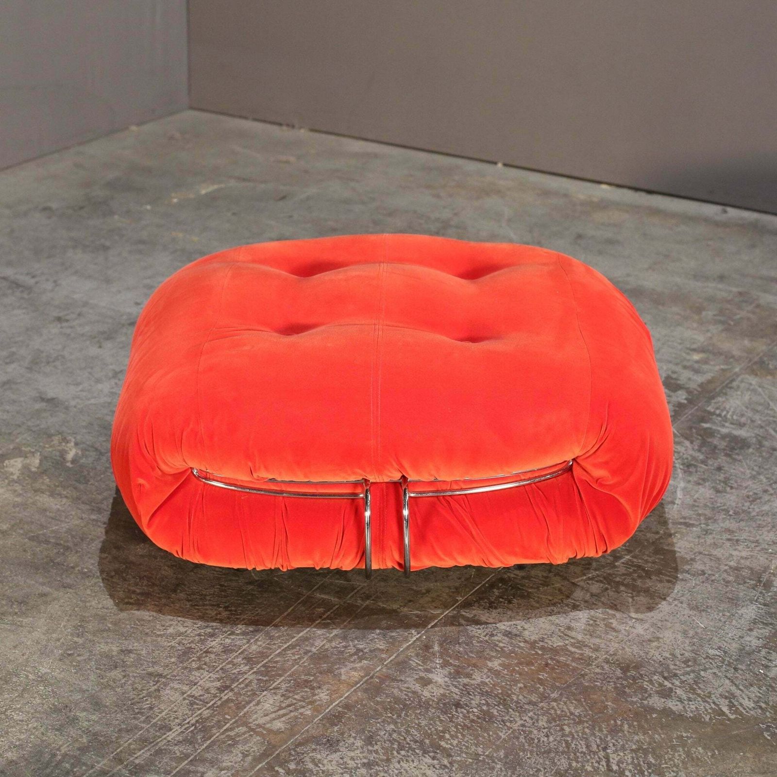Cassina Soriana Ottoman By Afra & Tobia Scarpa photo Furniture