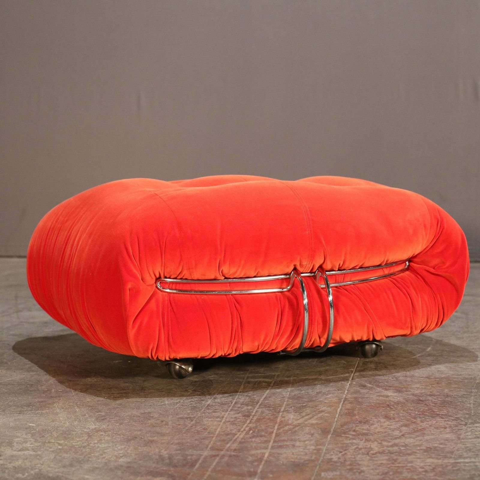 Cassina Soriana Ottoman By Afra & Tobia Scarpa photo 1960.0