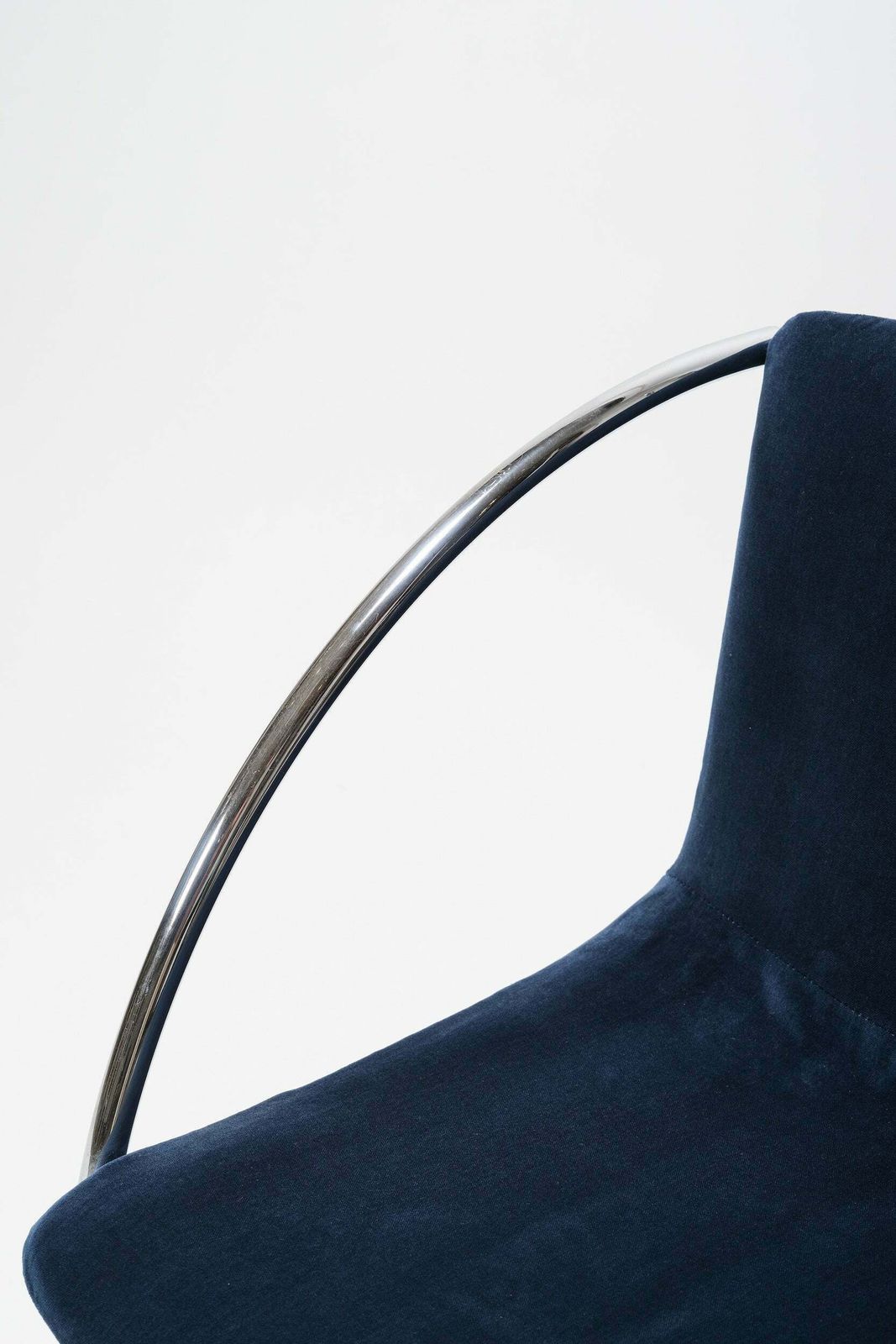 photo for sale 4 Lens Chairs, Giovanni Offredi For Saporiti, 1968