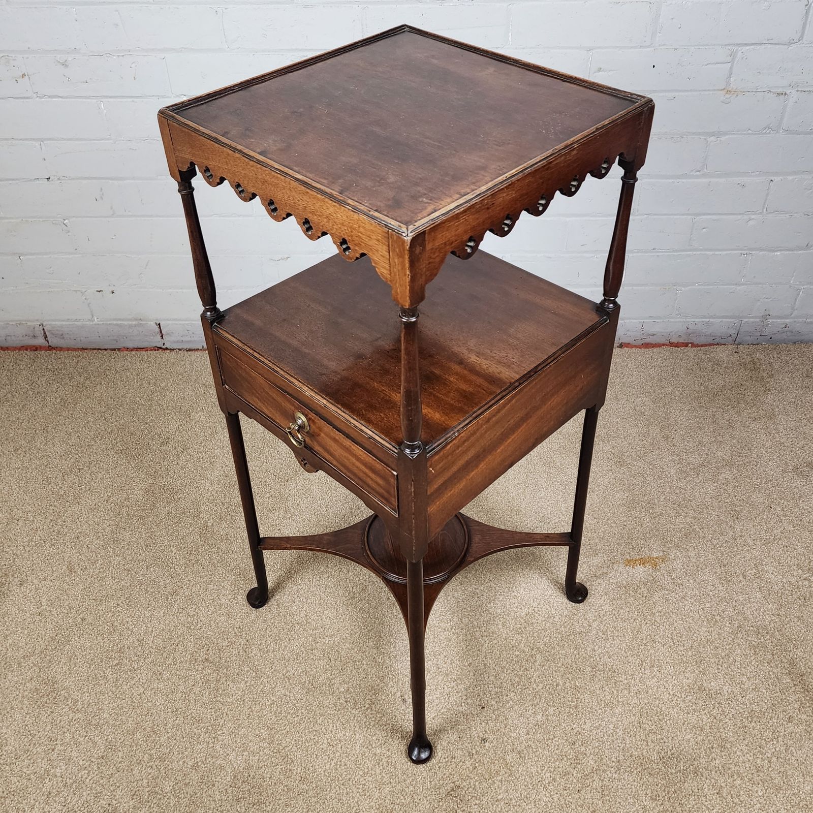 Georgian Mahogany Washstand With Pierced Frieze photo buy