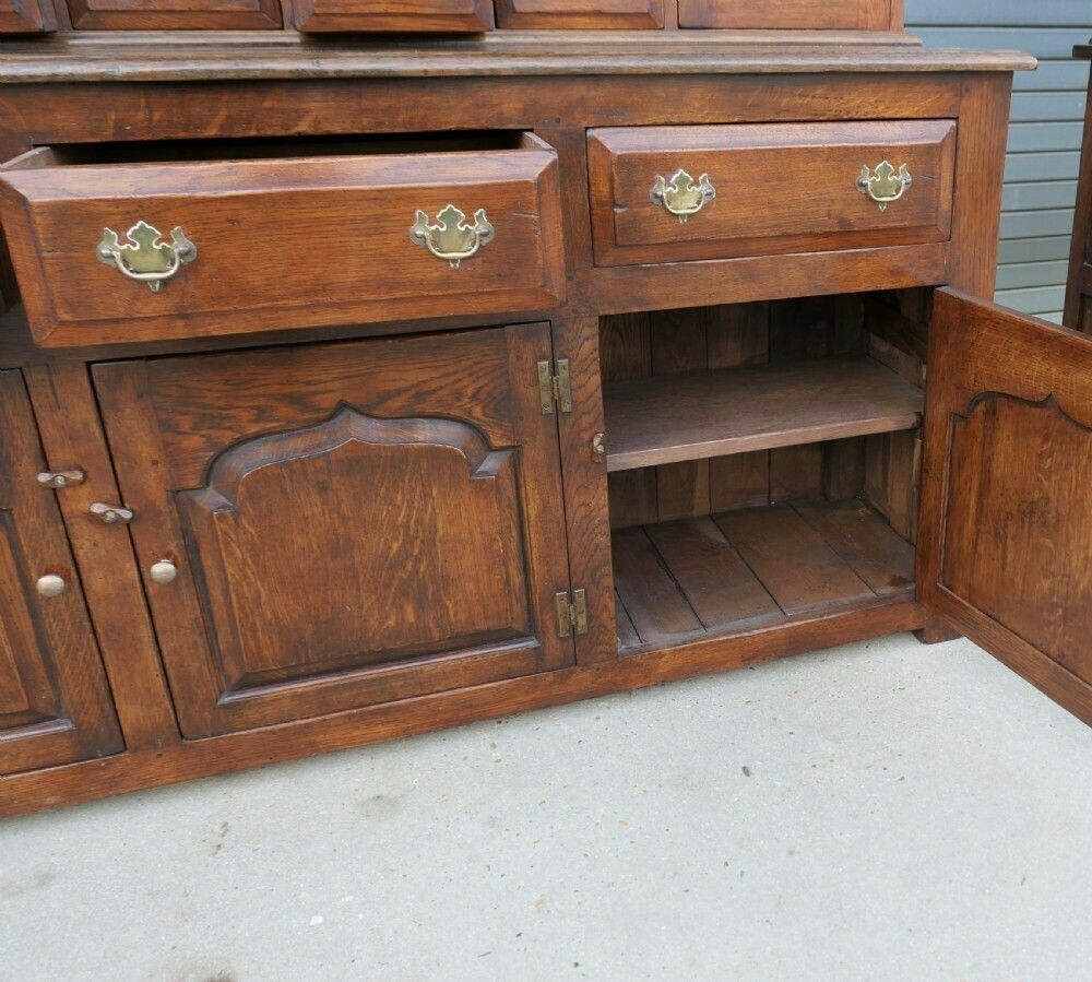 Artisan Hand Made Period Oak Style Dresser photo vinterior