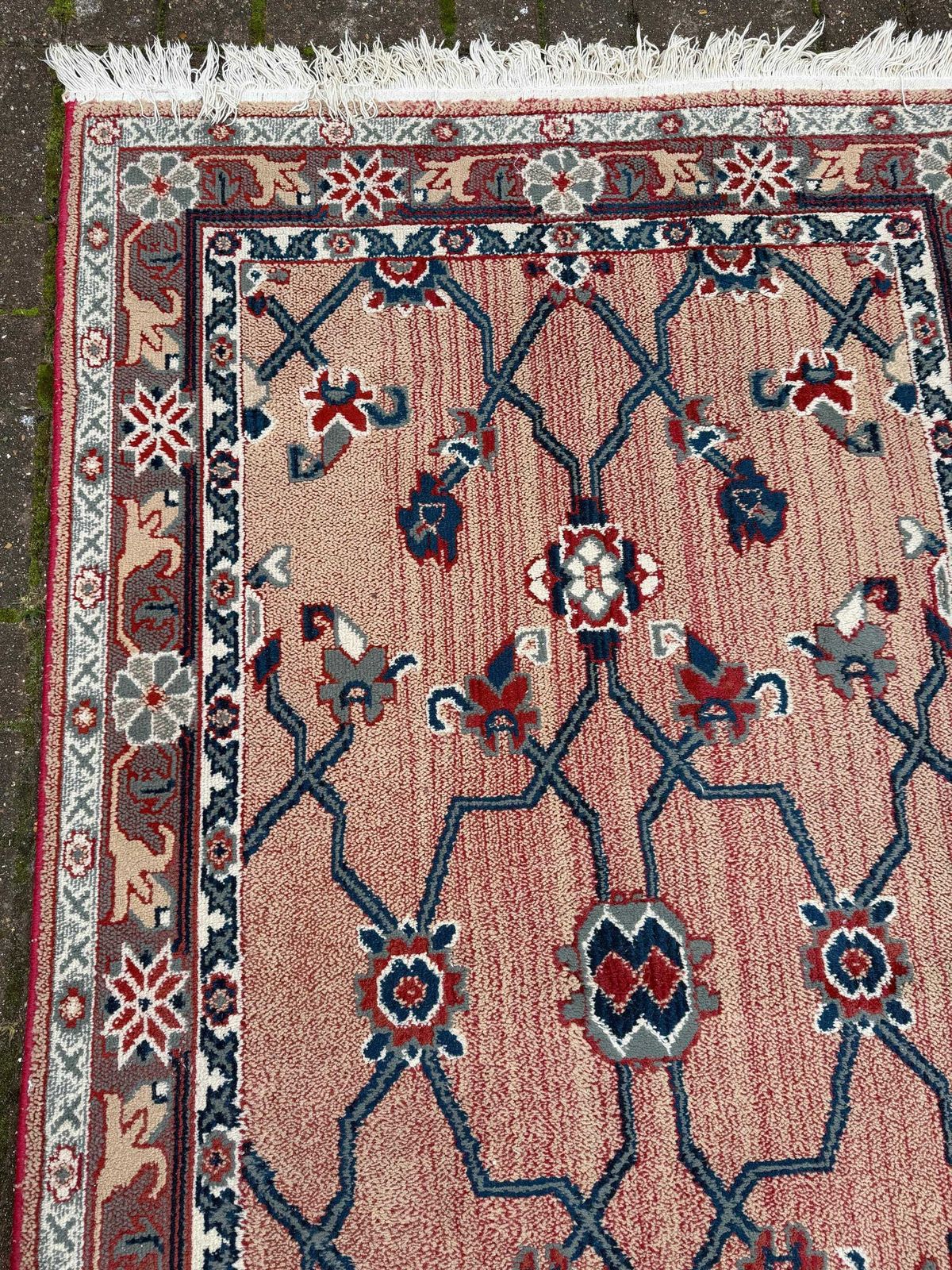 Attractive Medium Sized Vintage Rug With Pink, Red, Blue Pattern (183cm X 100cm) photo vinterior