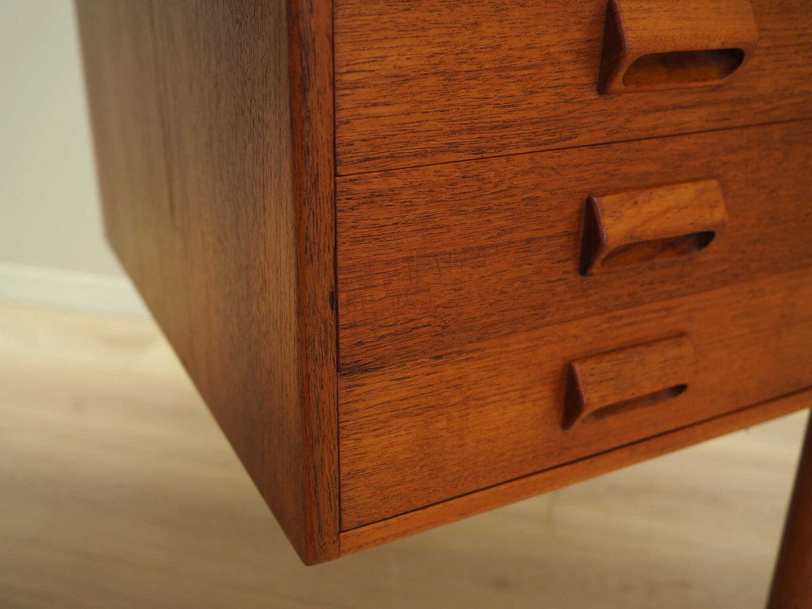 photo buy Teak Desk, Danish Design, 1960s, Designer: Børge Mogensen, Manufacturer: Søborg Møbler
