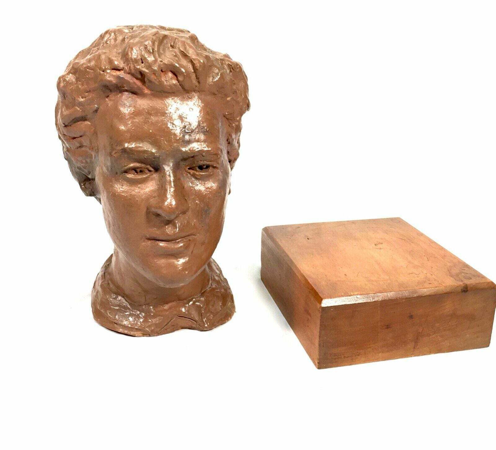 Antique Sculpture 1930s Artists Clay Head On Display Stand With Exhibition Label photo vinterior