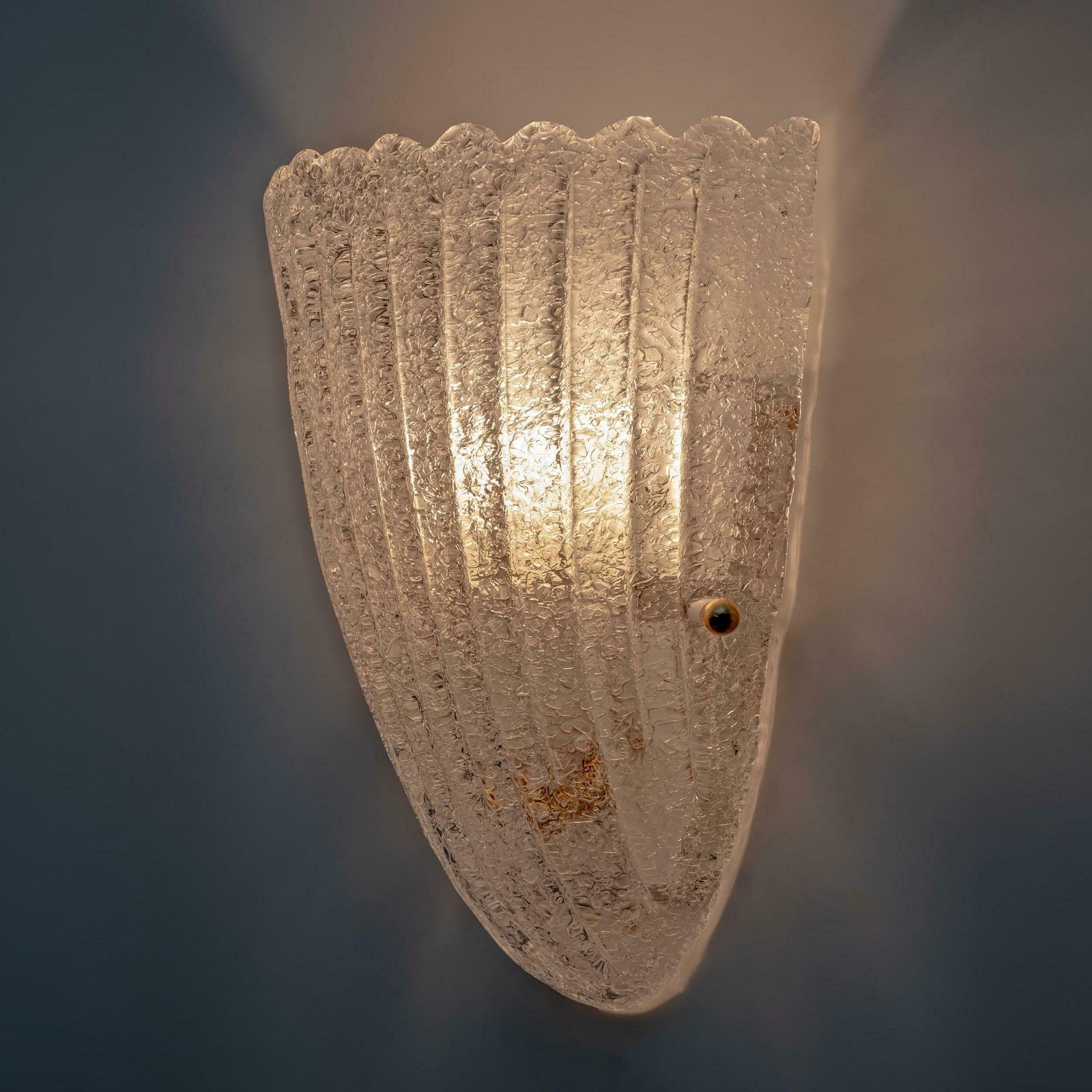 Barovier Style Mid Century Modern Italian Murano Glass Shell Sconces, 60s, Pair. photo Lighting