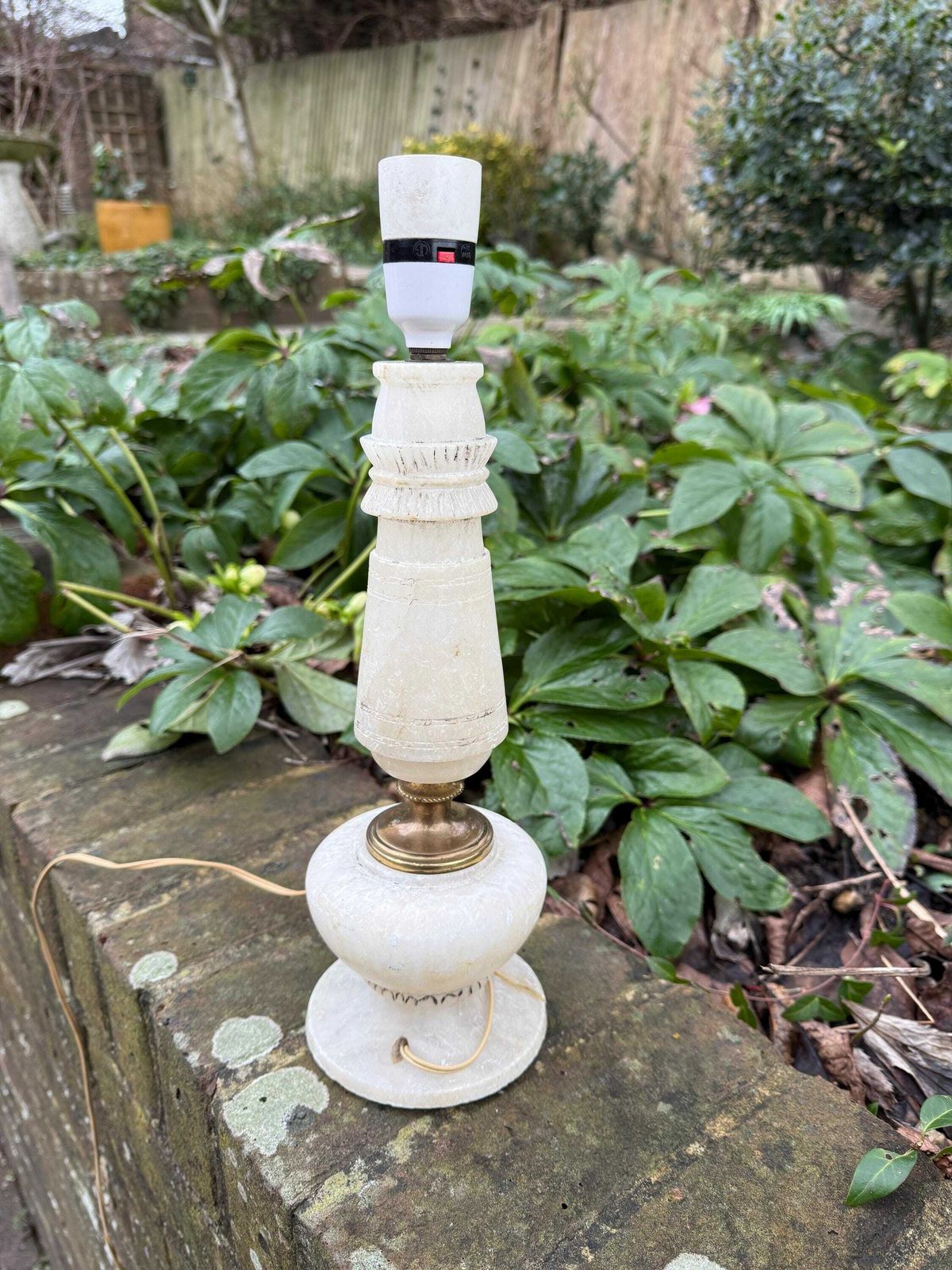 Unusual Retro Alabaster Vintage Table Lamp   White Marble Lamp   37cm Tall photo vintage