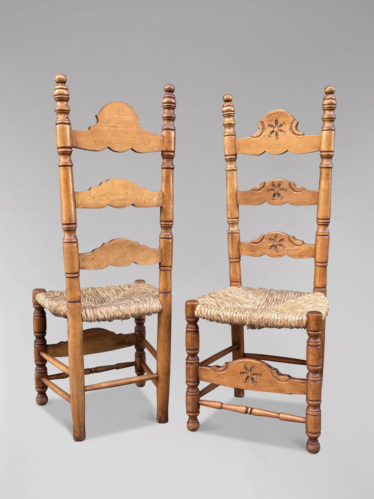 Set Of 6 Spanish Country Style Maple Rush Seat Dining Chairs photo vintage