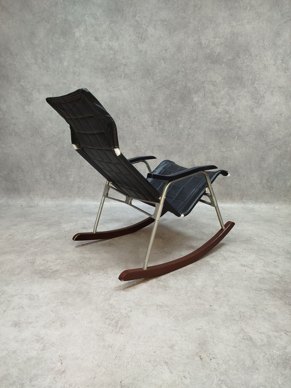 Takeshi Swivel Armchair, 1950s photo Furniture