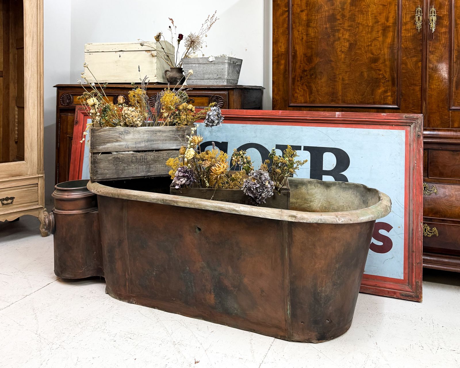 Antique French Bath Tub Decorative Garden Planter photo furniture