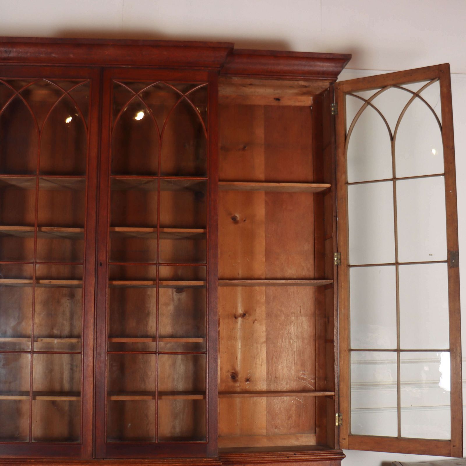 photo buy Early 19th Century English Country House Gothic Bookcase