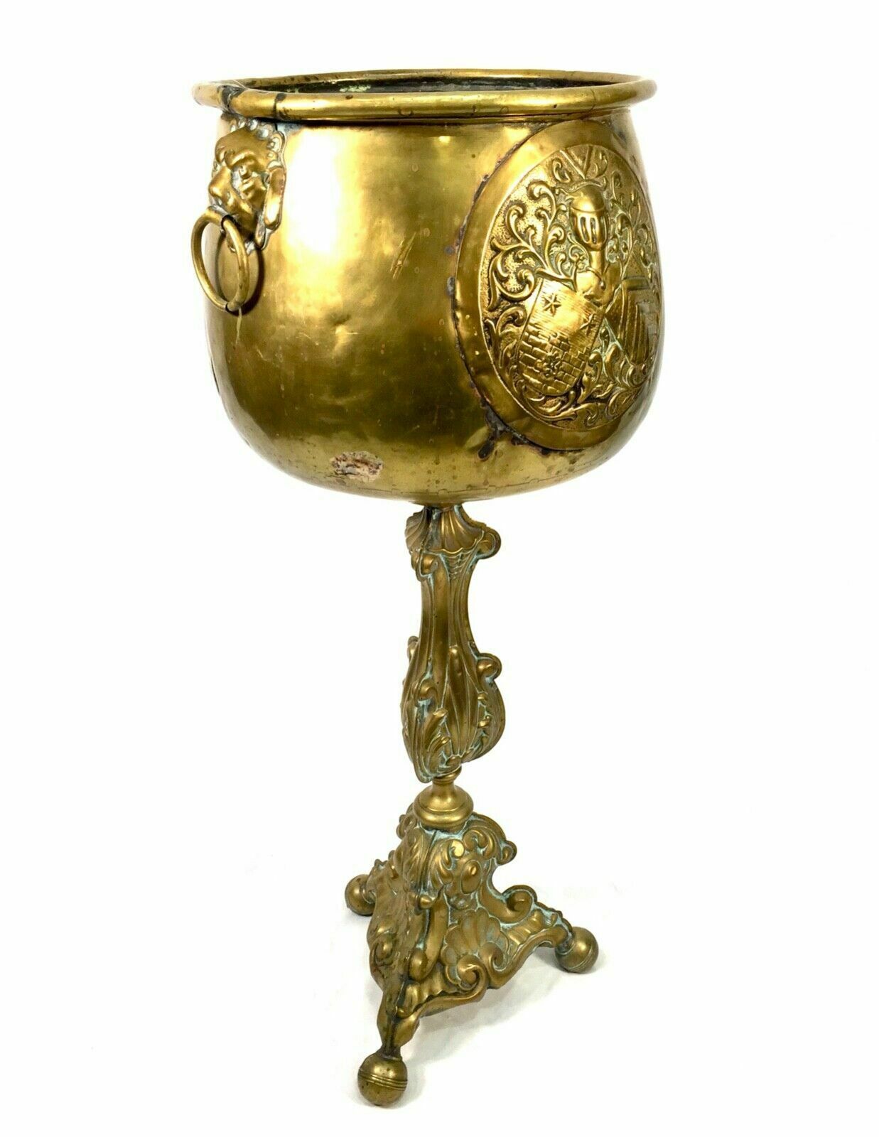 239.0 Antique Large Floor Standing Brass Jardiniere / Plant Pot / Planter C.1900 photo