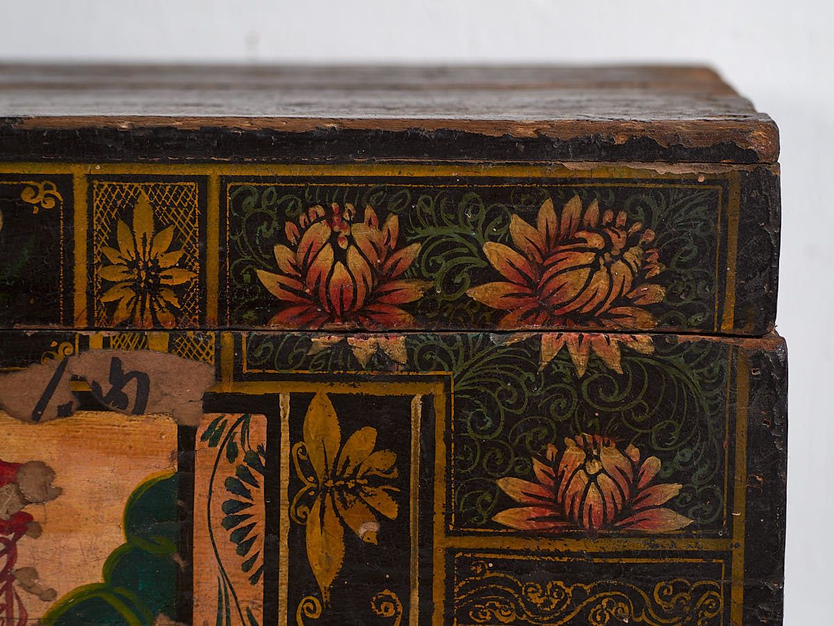 photo furniture Dark Antique Oriental Trunk (C.1900) #4
