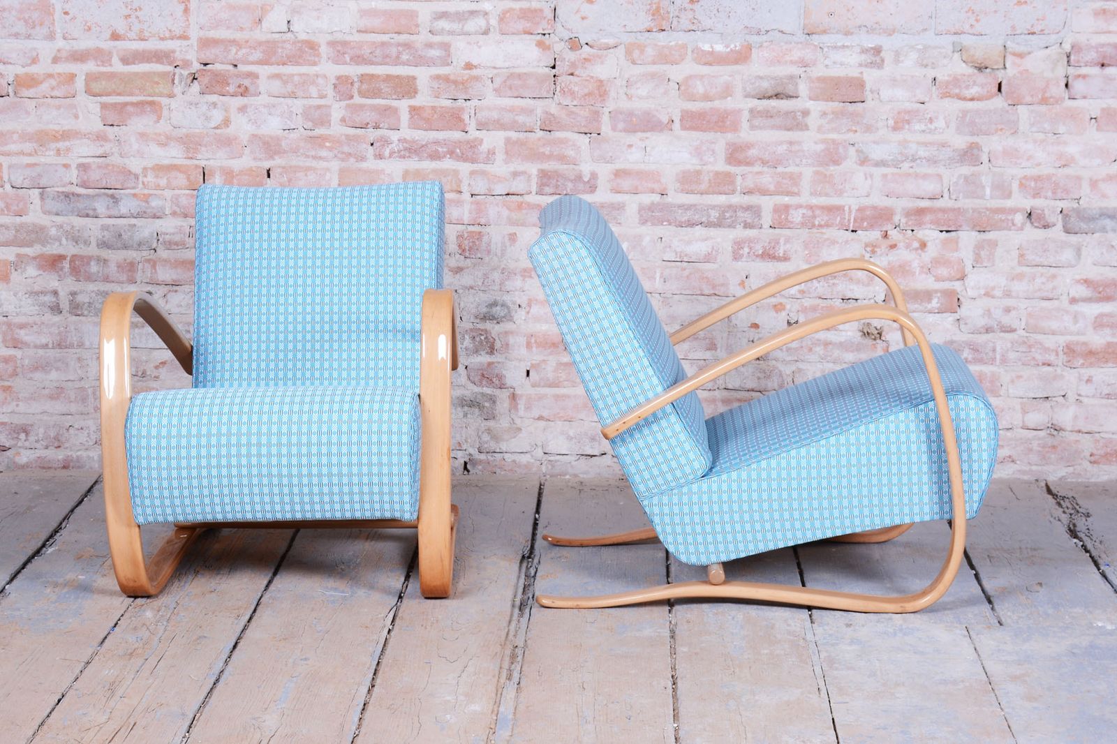 Pair Of Restored H 269 Armchairs, By Jindrich Halabala, Up Zavody, Czech, 1930s photo vintage