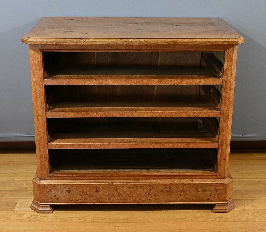 photo vinterior Small Ash Chest Of Drawers – Late 19th Century