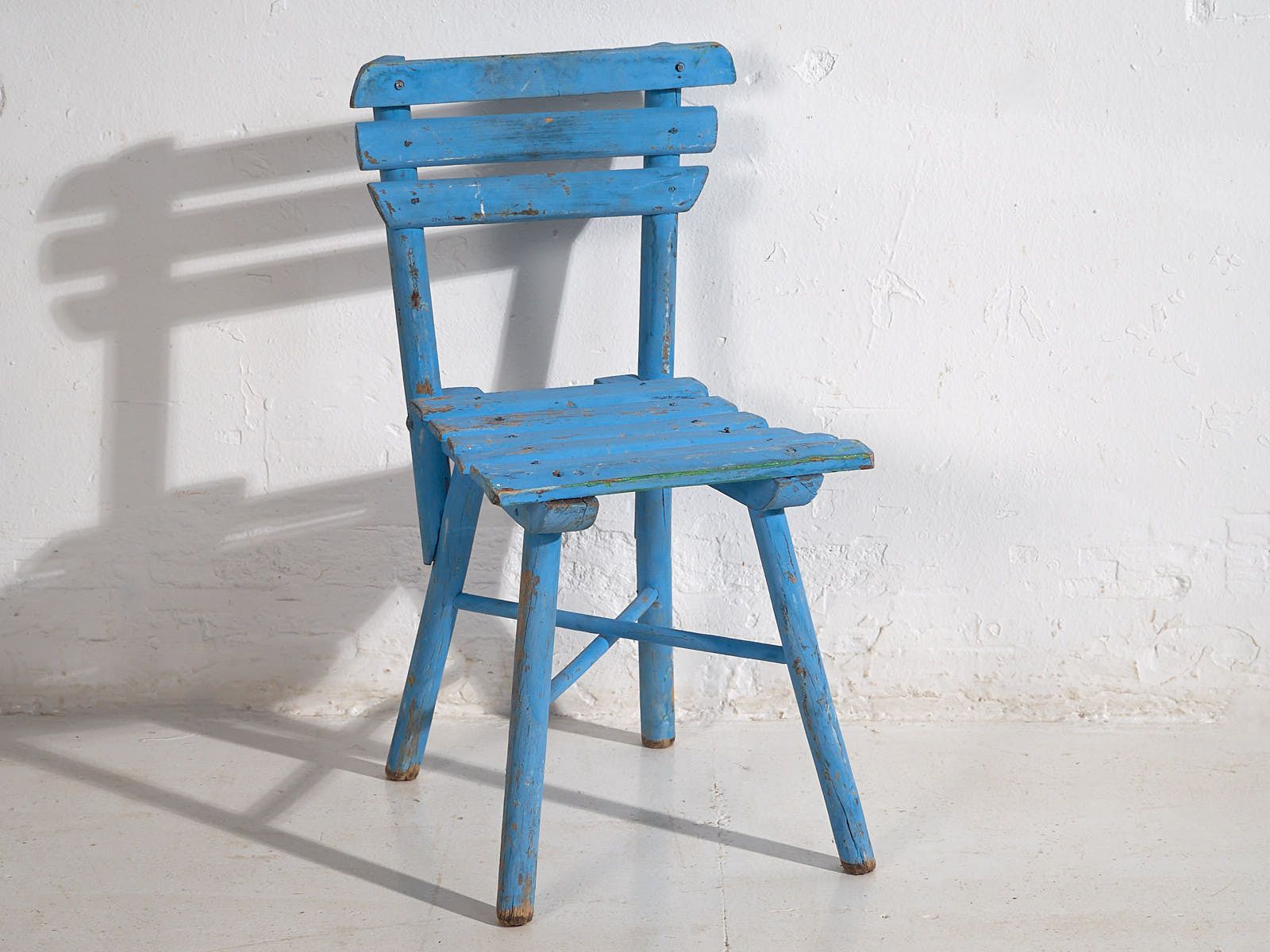 photo furniture Antique School Chairs (C.1920). Set Of 4 Pieces #1