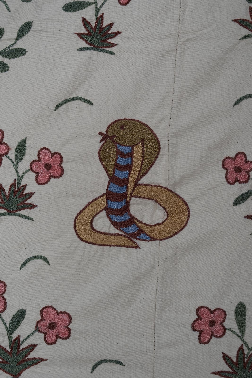 Animal Suzani Wall Hanging Decor 2'9'' X 3'2'' photo vintage