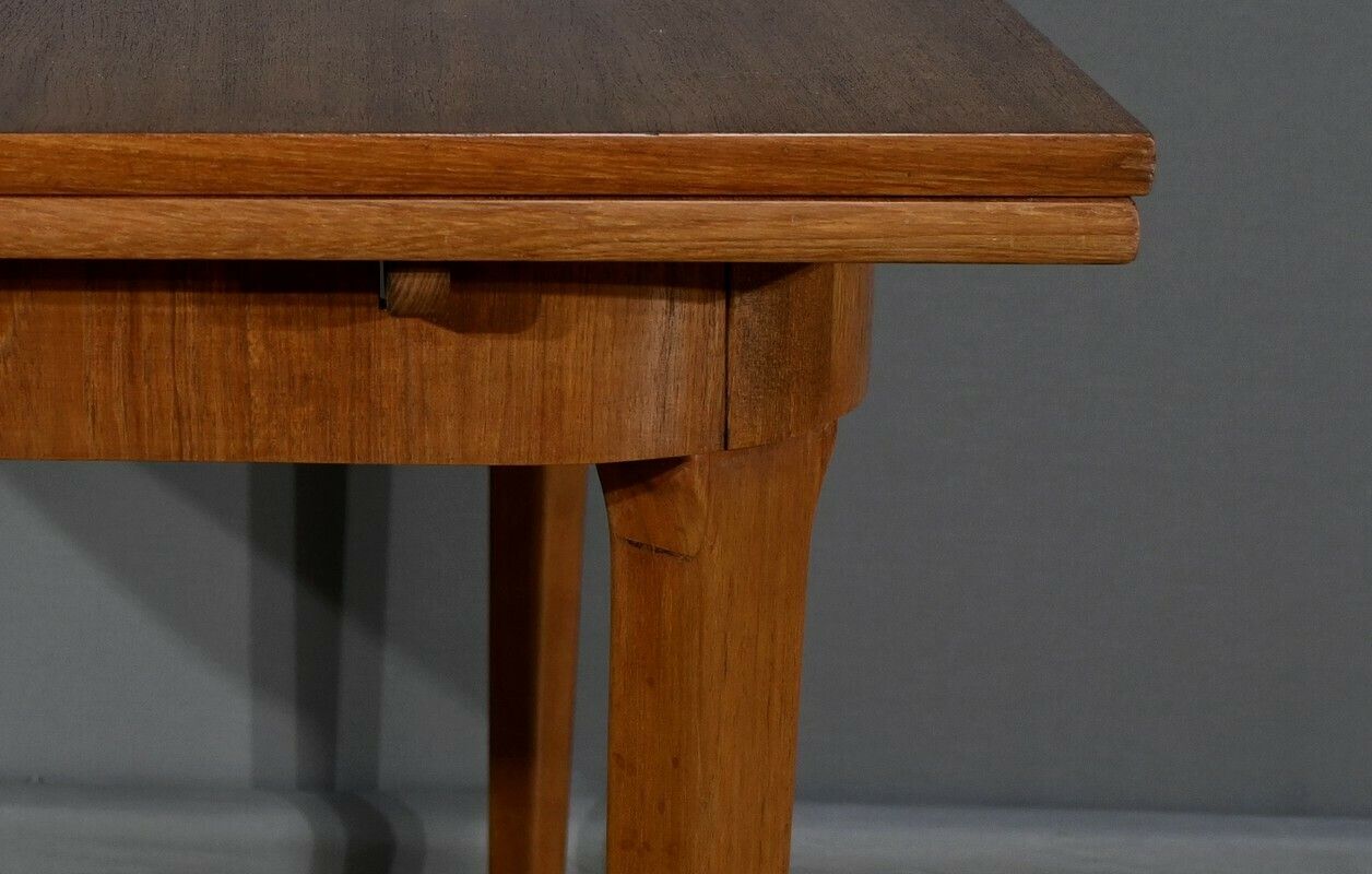 photo furniture Scandinavian Extendable Teak Table – 1960