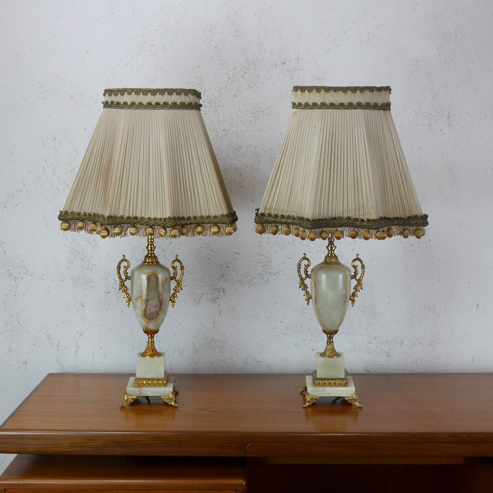 Pair Vintage Mid Century Onyx Green Brown Table Lamps Lights Shades #102757 photo 560.0