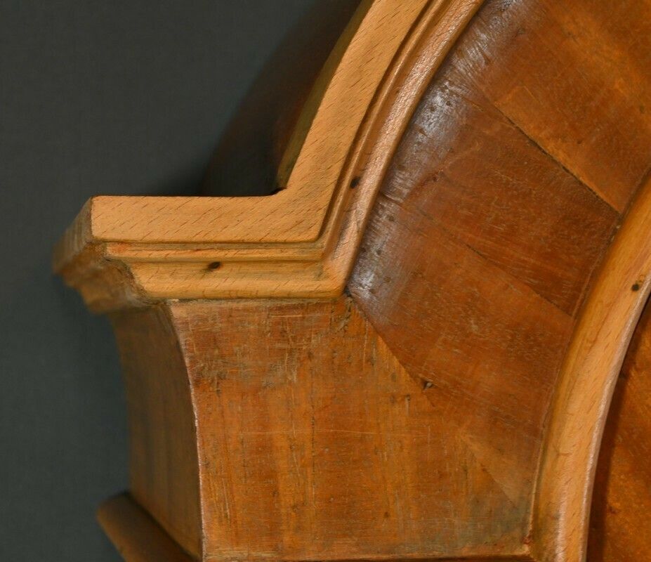Scriban Showcase In Blond Mahogany, England – 1960 photo vinterior