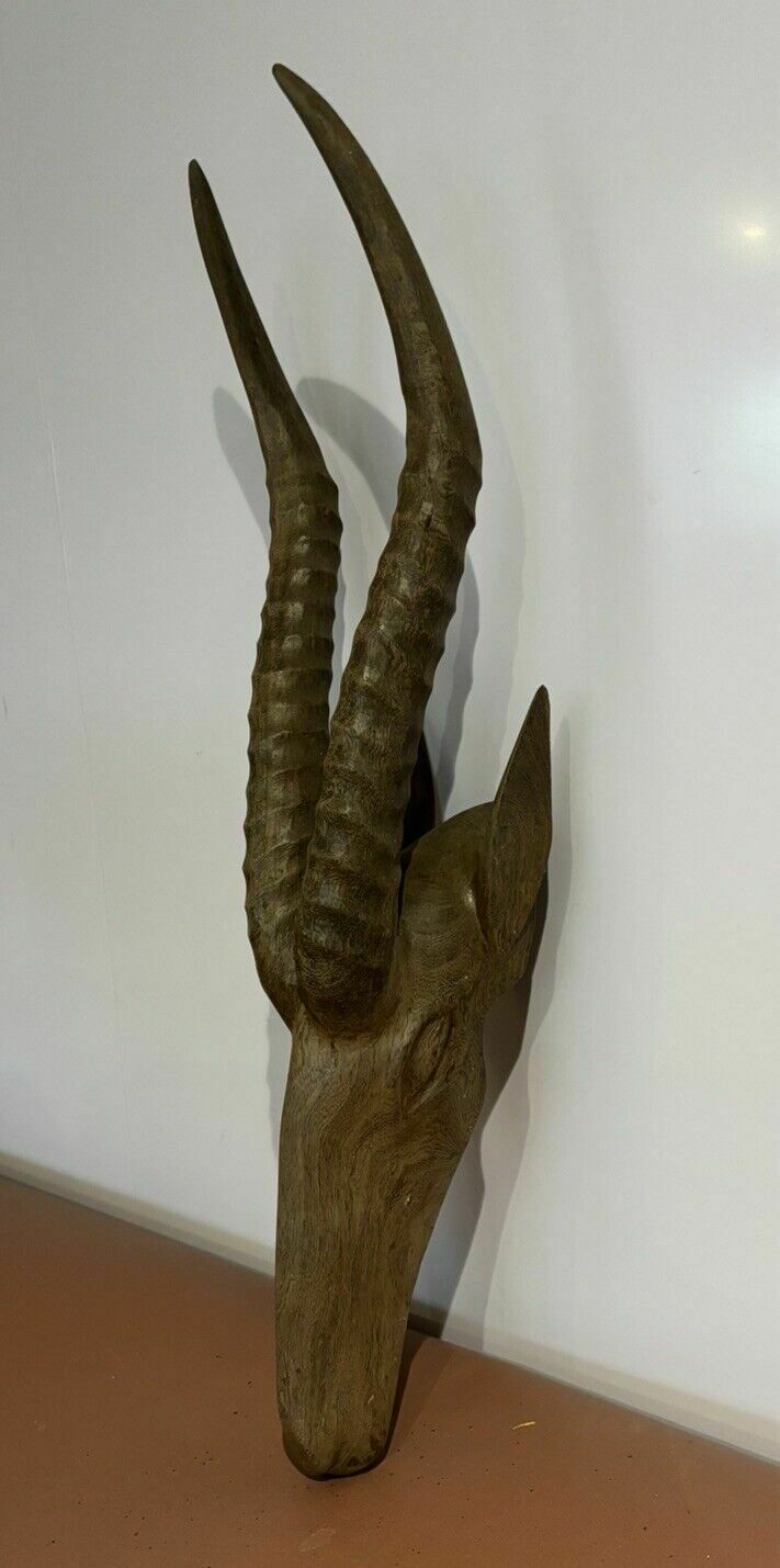 Carved Wooden Antelopes Head With Wall Mounting Bracket