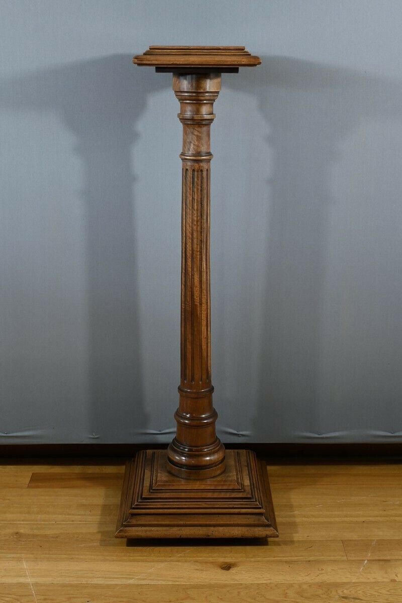 Walnut Column, Louis XVI Style – 1920