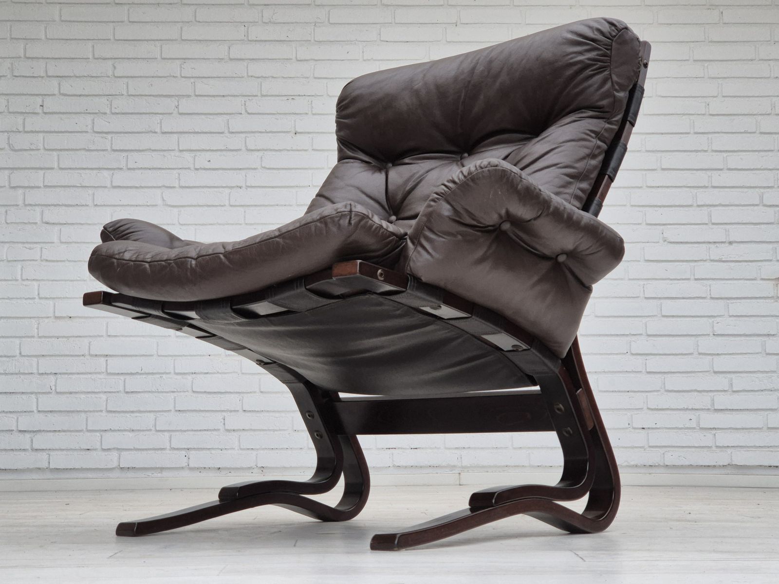 1970s, Scandinavian Design, Lounge Chair, Original Condition, Leather, Bent Wood. photo 1050.0