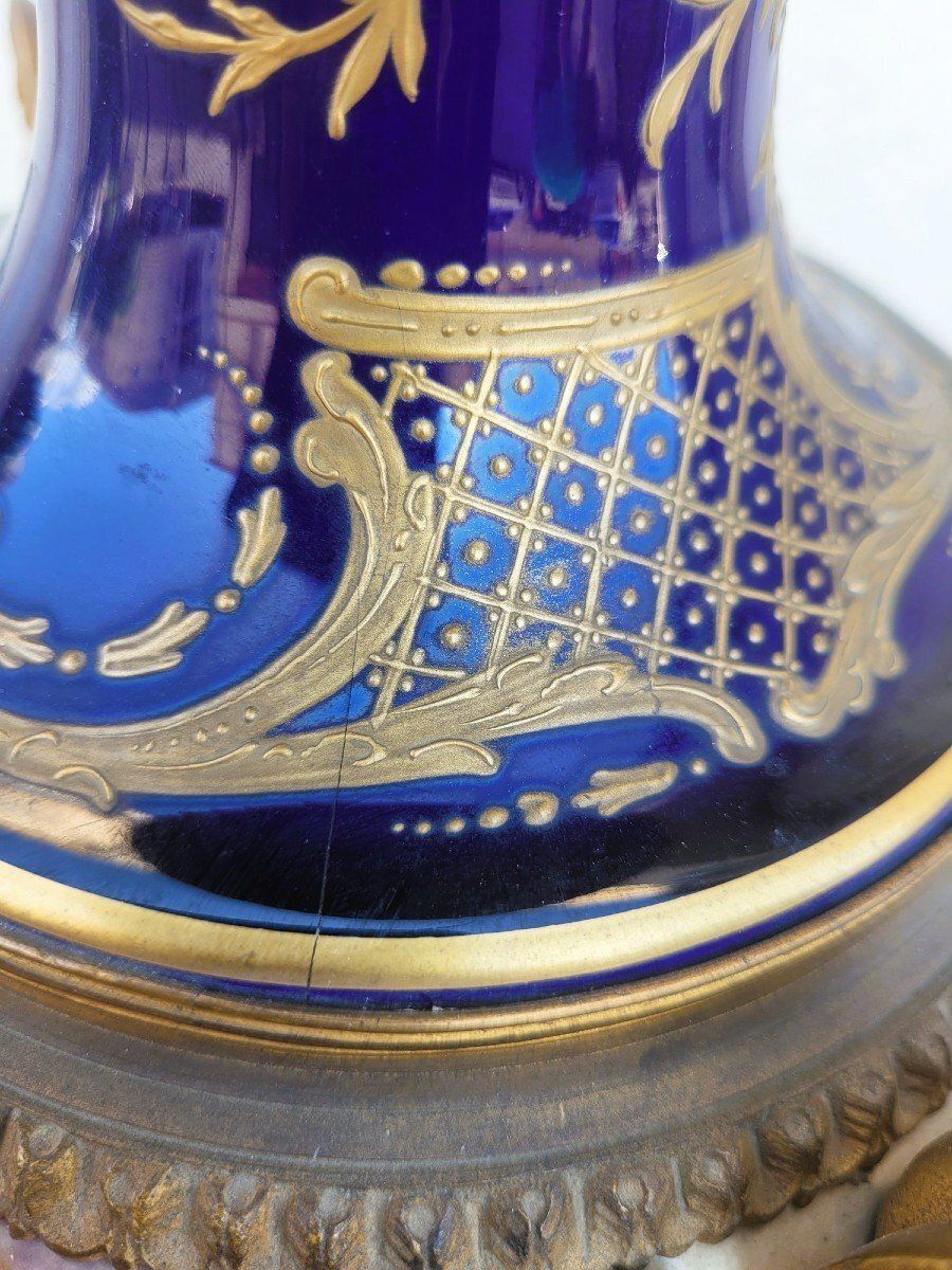 In The Taste Of Sèvres, Large Porcelain And Bronze Vase, 19th Century photo vintage