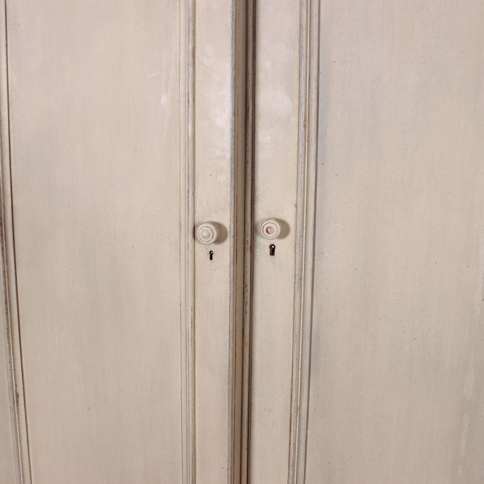 19th Century English Country House Gothic Wardrobe photo vinterior