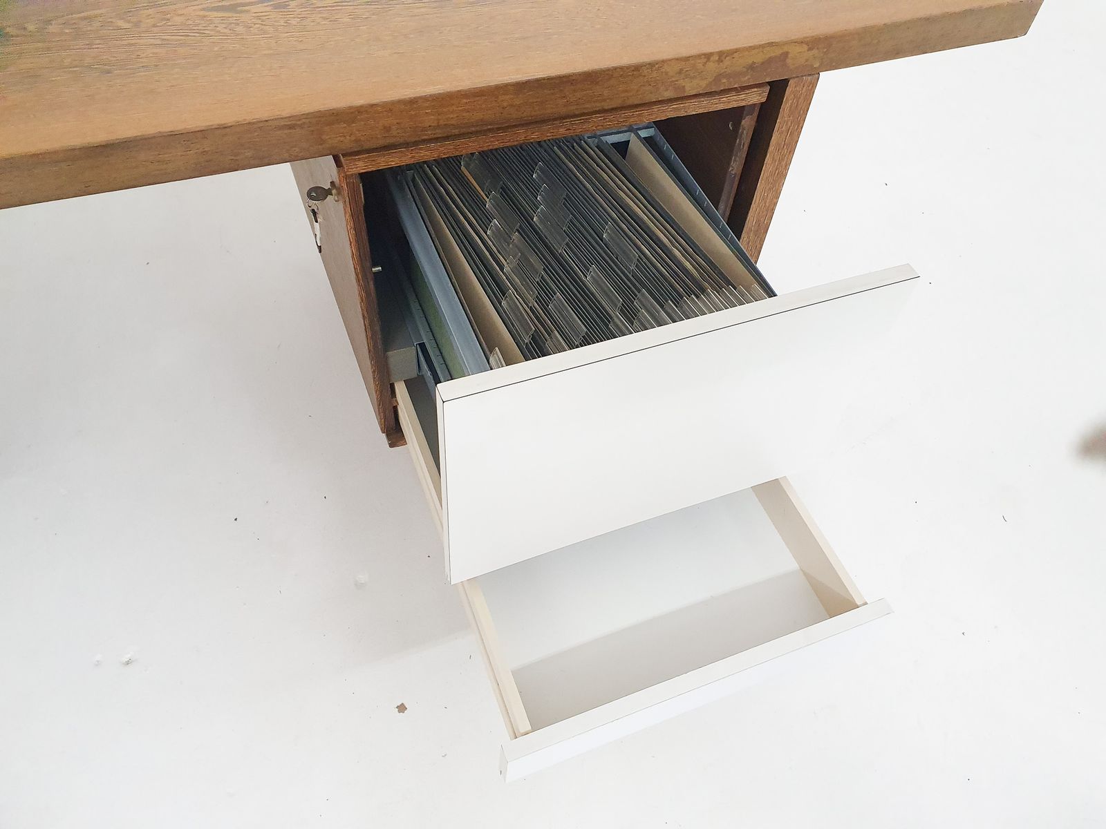photo vinterior Large Wenge Desk, Attributed To 'T Spectrum, The Netherlands 1950's