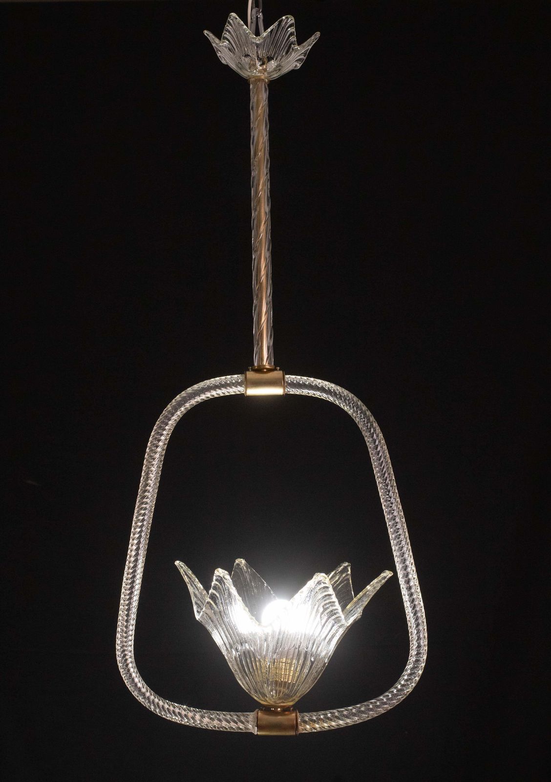 Elegant Art Decò Barovier And Toso Chandelier, 1940s photo furniture