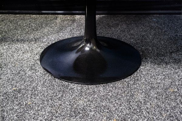 Tulip Coffee Tables With Marble Tops By Eero Saarinen For Knoll International, 1980s, Set Of 2 photo Furniture