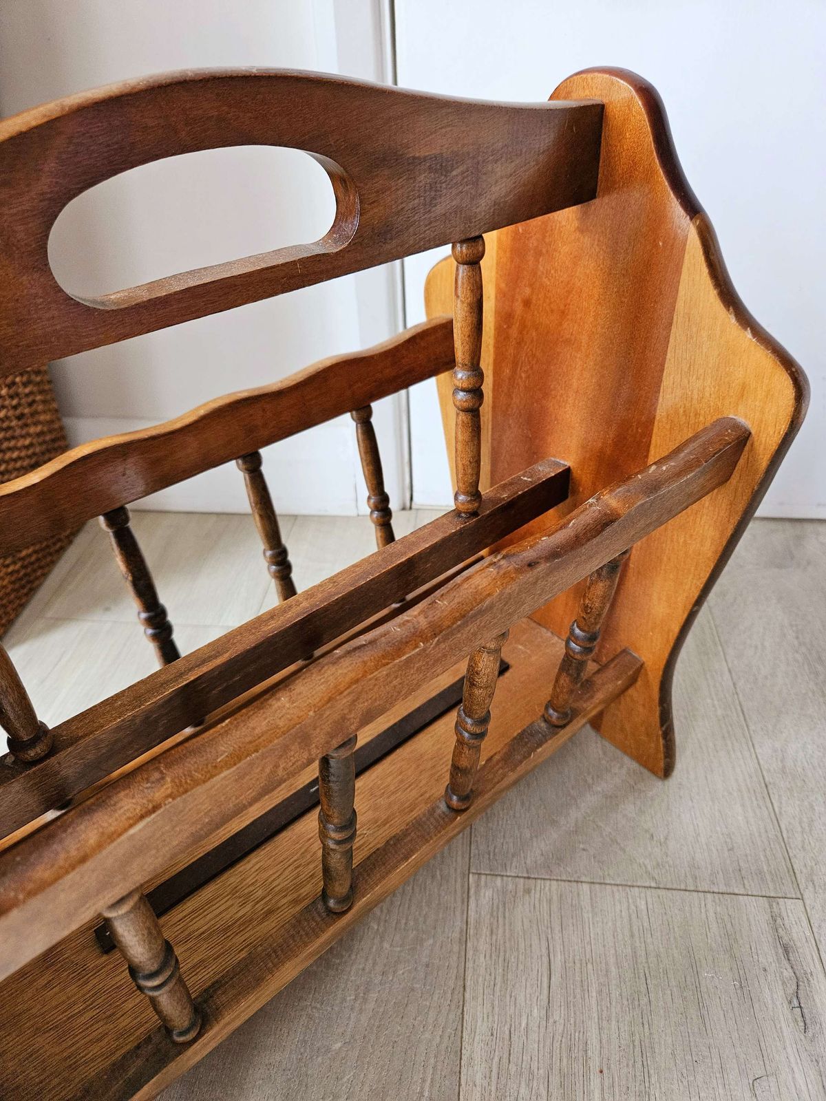 Mid Century Magazine Rack In Polished Wood photo 68.0