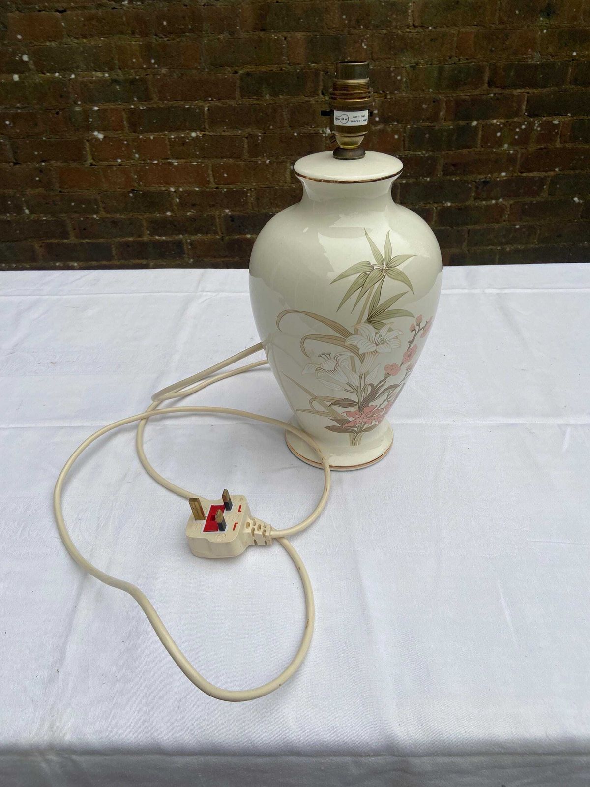 Vintage St Michael’s M&S Ceramic Table Lamp   Cream With Painted Leaves And Flowers   Working photo vinterior
