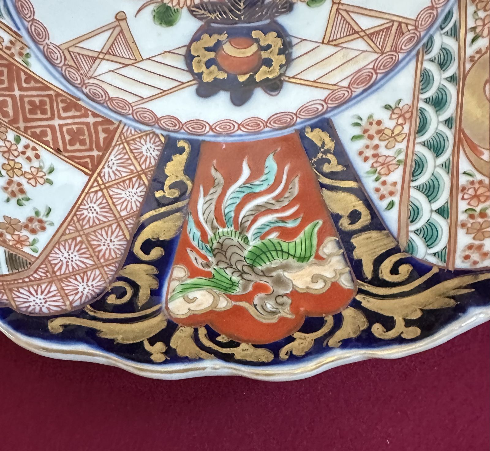 Superb Pair Of Imari Chargers photo vinterior