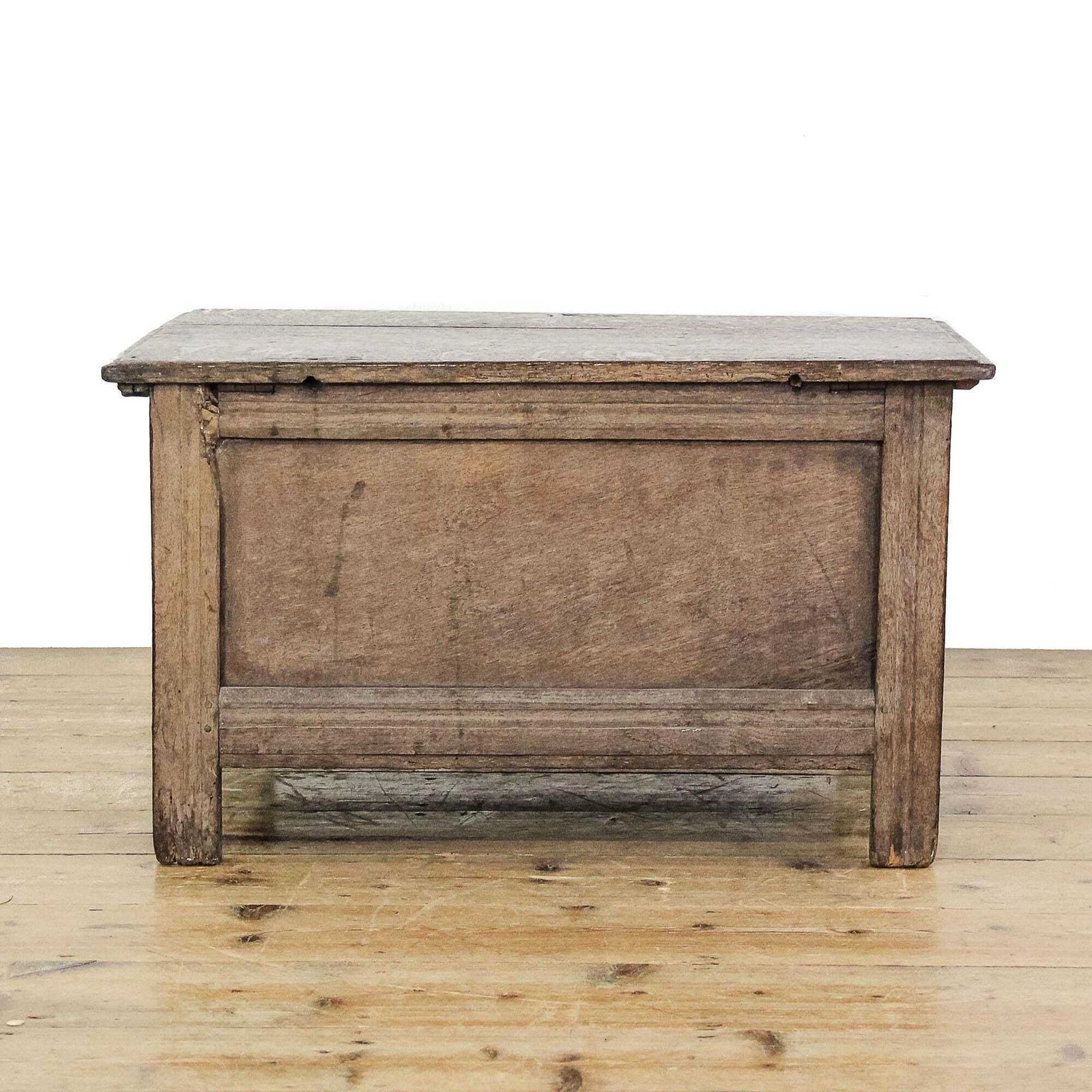 Antique 17th Century Small Oak Coffer | Antique Furniture | Antique Trunk | Antique Oak Storage | Antique Oak Blanket Box photo Home Decor