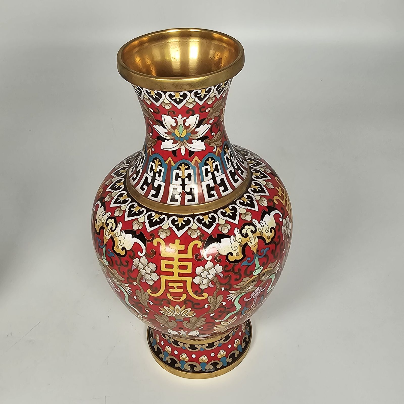 A Pair Of Chinese Vintage Cloisonné Vases  Circa 1930 photo 1150.0