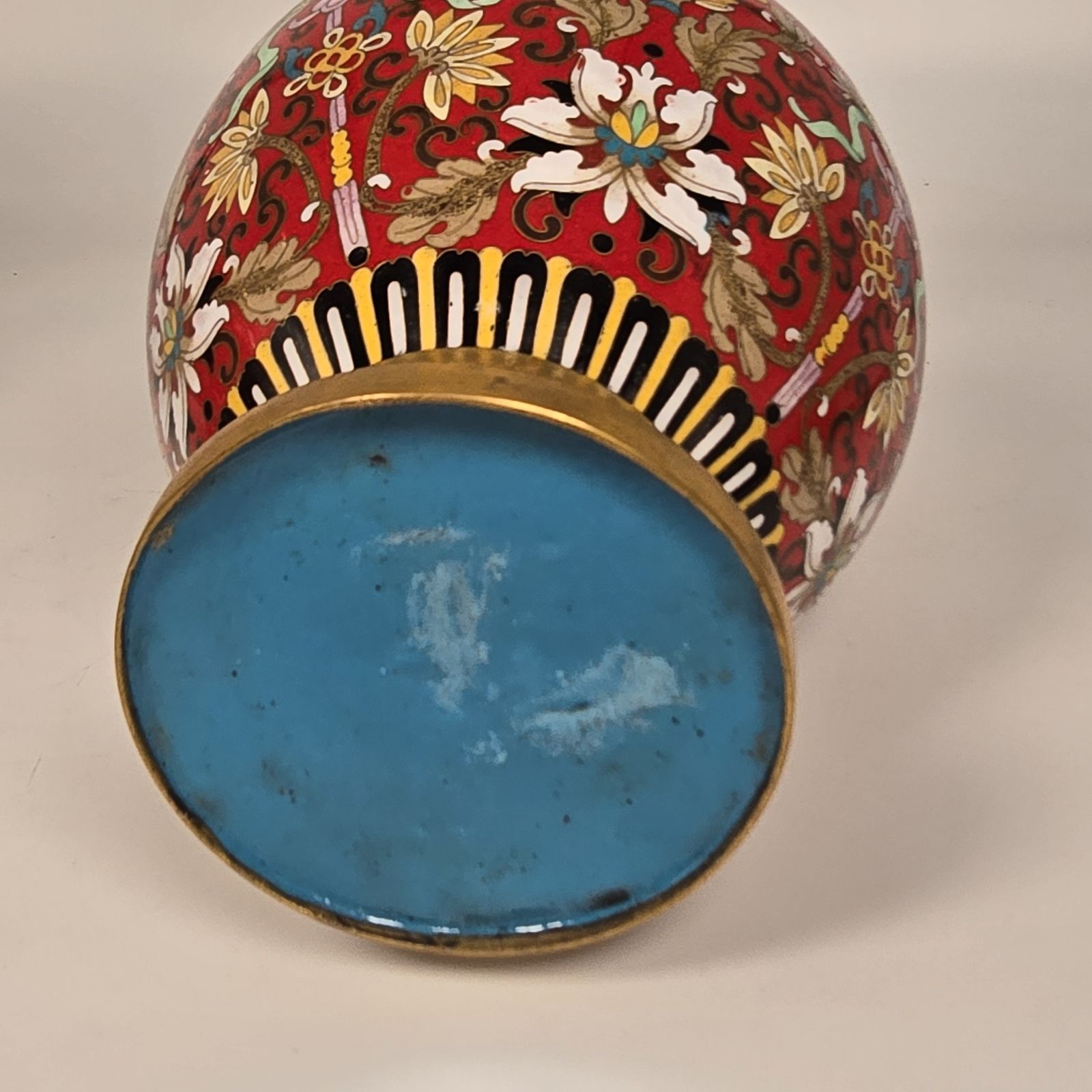 photo buy A Pair Of Chinese Vintage Cloisonné Vases  Circa 1930