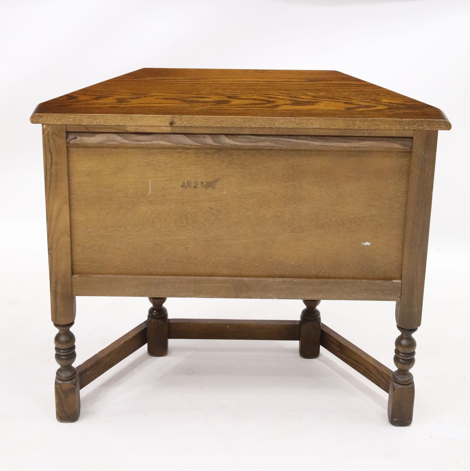 photo vinterior Old Charm Canted Table Light Oak Finish #1434 Free Uk Delivery*