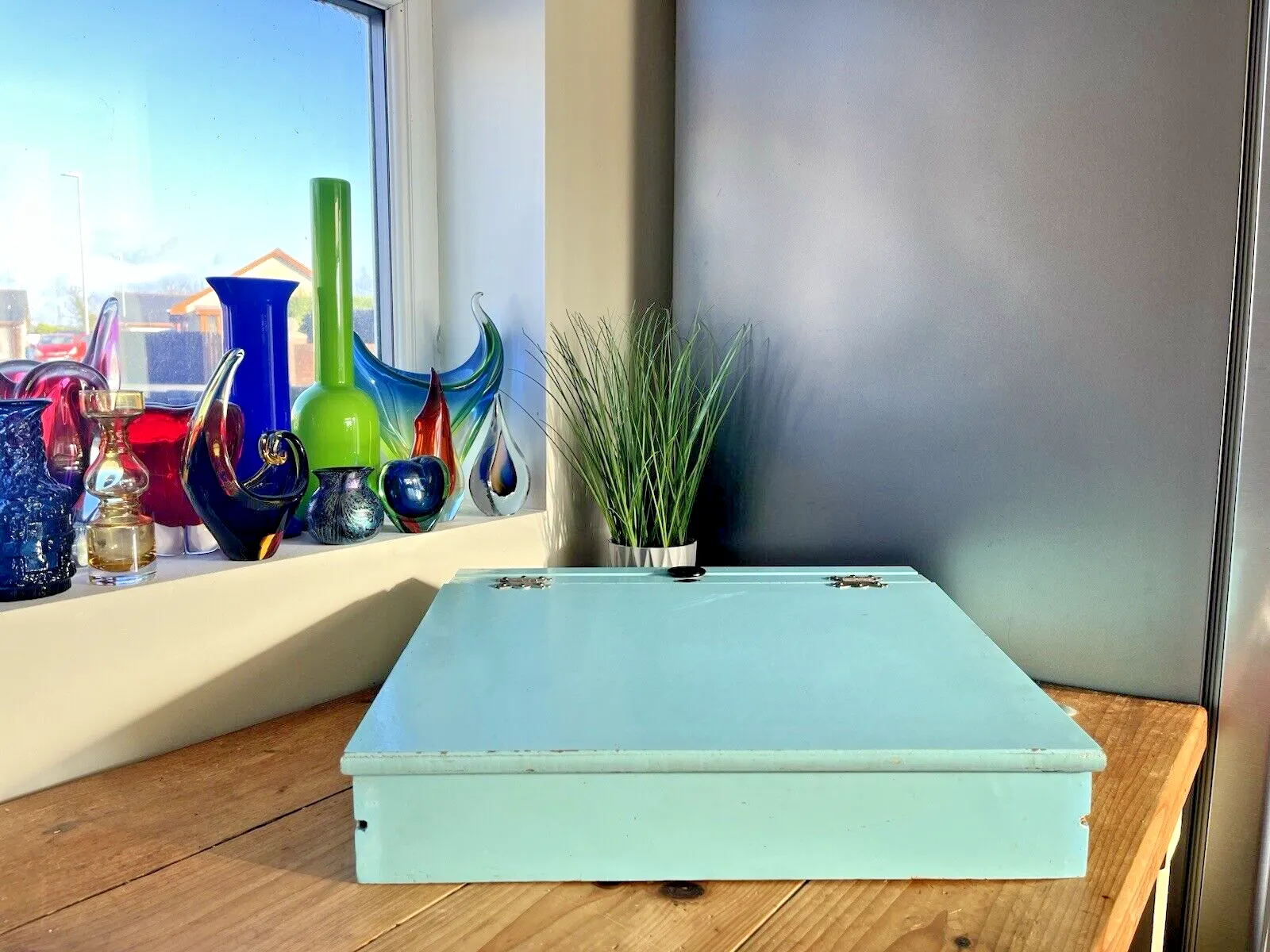 Mid Century 50's Wooden Reno Series Artist Storage Box Easel Writing Slope Paint photo for sale