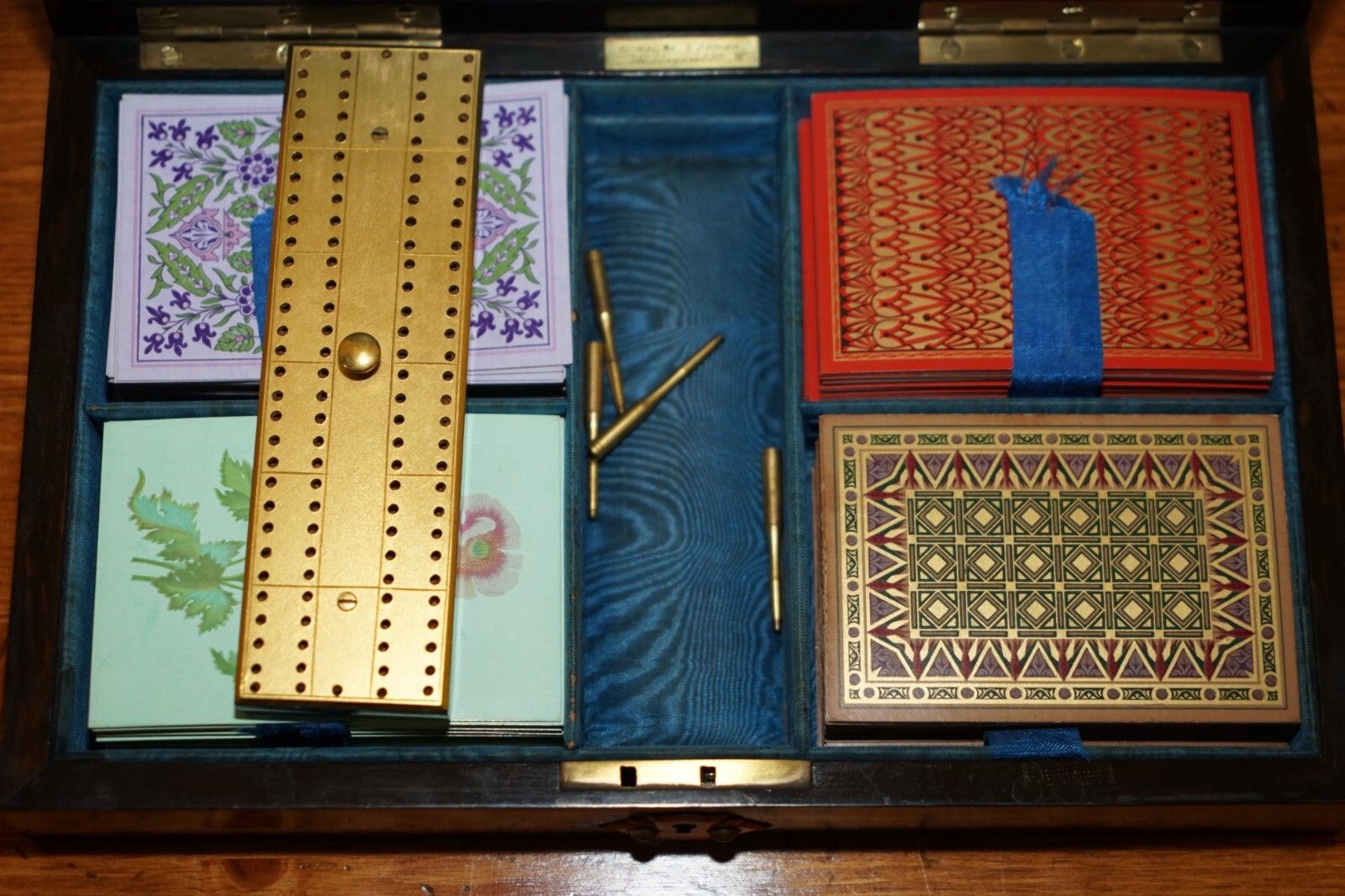 photo buy Exquisite Edward & Jones Coromandel Wood Cribbage Set De Larue & Co Cards