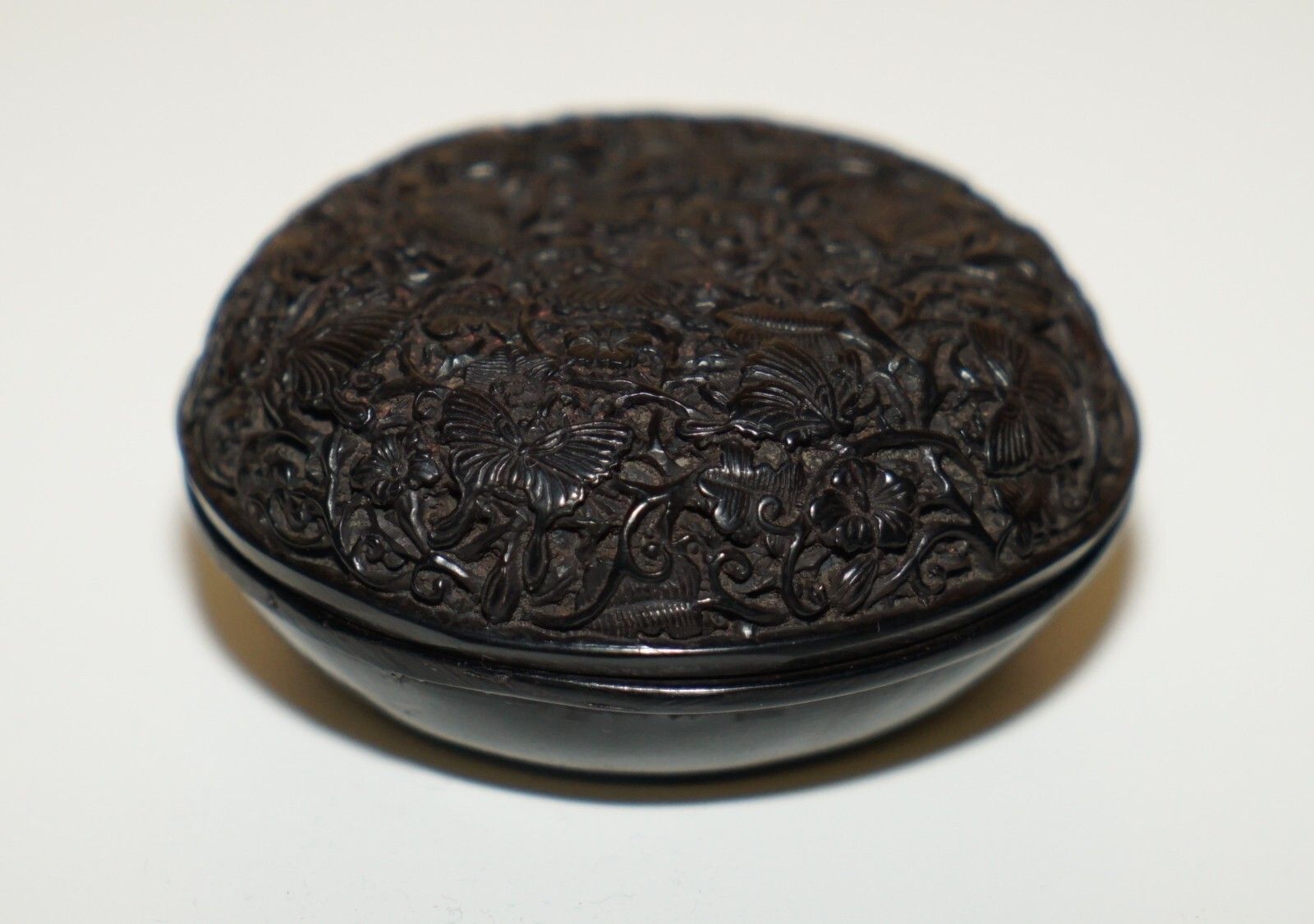 Exquisite Antique 18th Century Chinese Butterfly Cinnabar Lacquer Bowl & Cover photo for sale