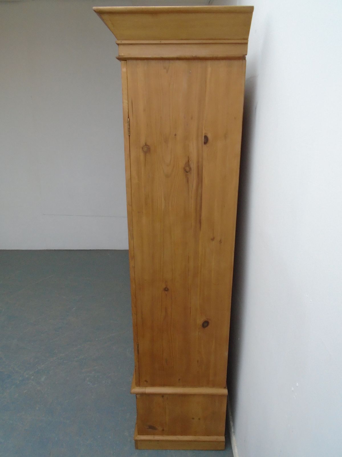 A Waxed Victorian Pine 1 Drawer 3 Piece Wardrobe photo Furniture