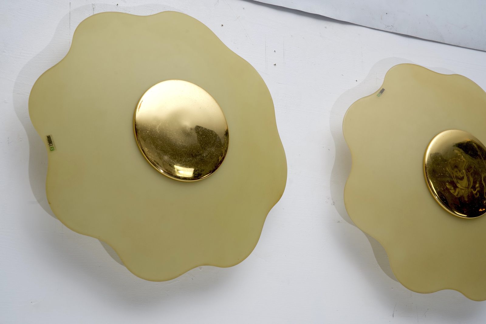 2730.0 Set Of Three Wall Lamps By Fabbian In Murano Glass And Brass. Italy 1970s photo
