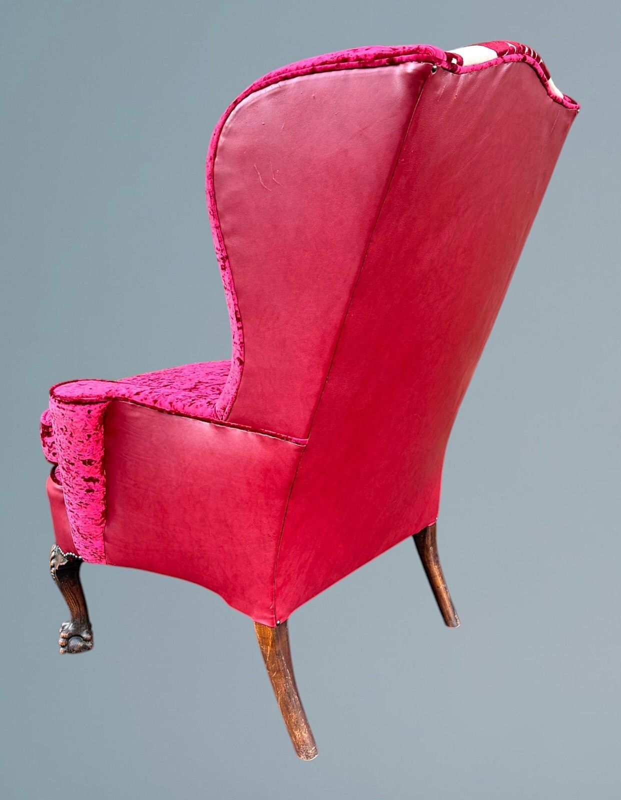 Oak Queen Anne Style Wing Chair photo vinterior