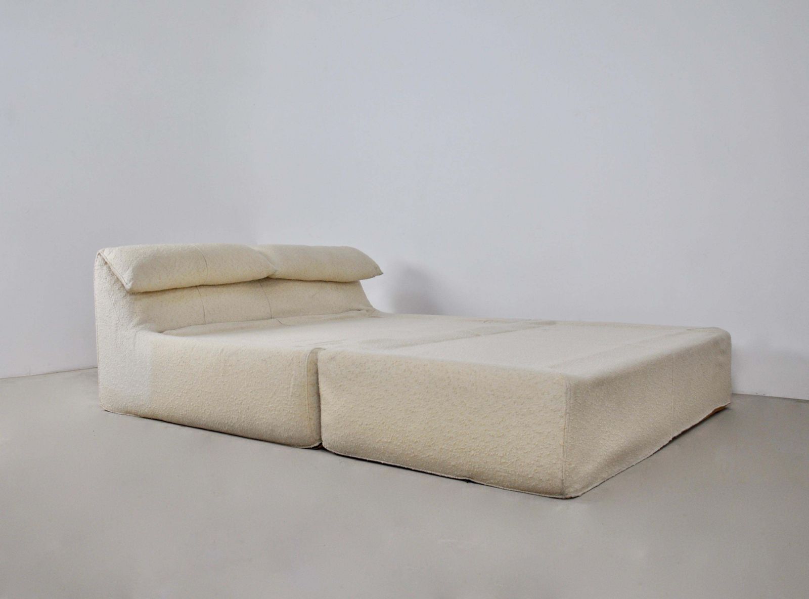Bambole Daybed By Mario Bellini For B&B Italia, 1970s photo furniture