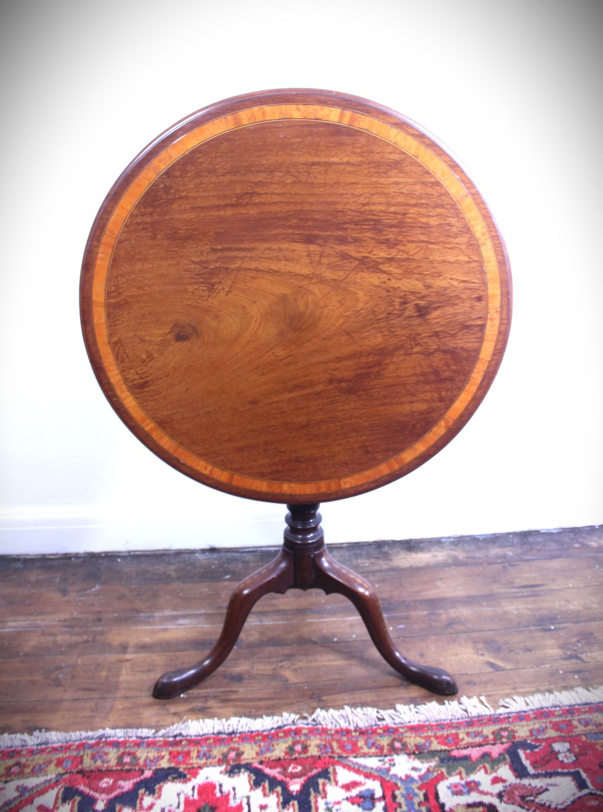 Sheraton 18th Century Mahogany Tripod Table photo furniture