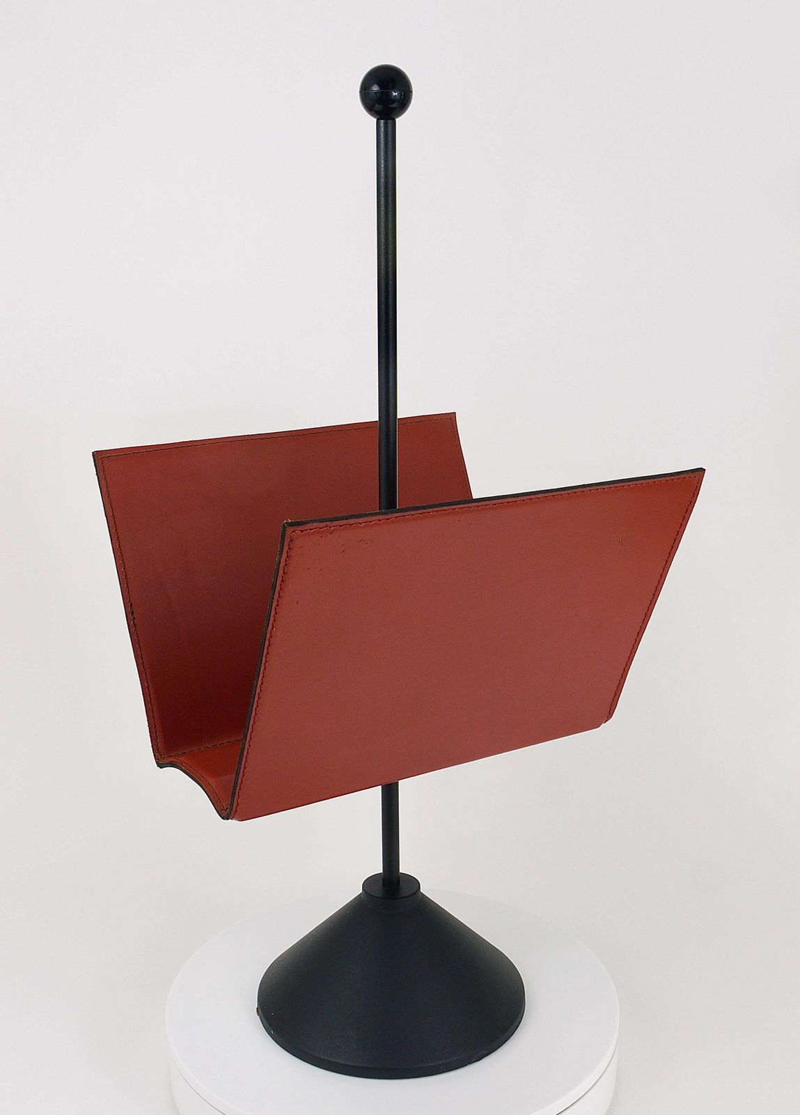 photo buy Porada Arredi Black Post Modern Leather Magazine Rack News Stand, Italy, 1980s