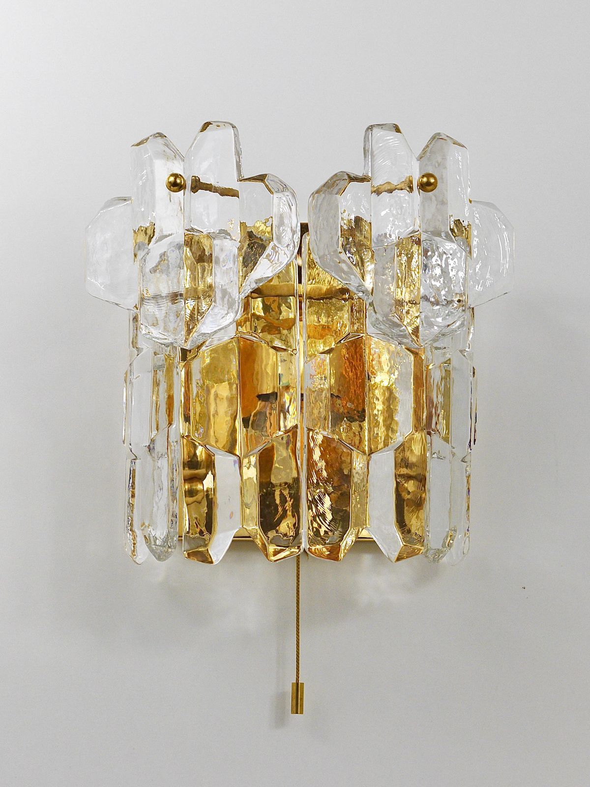 J. T. Kalmar Large Palazzo Midcentury Gilt Brass 6 Crystal Icicle Glass Scone photo for sale