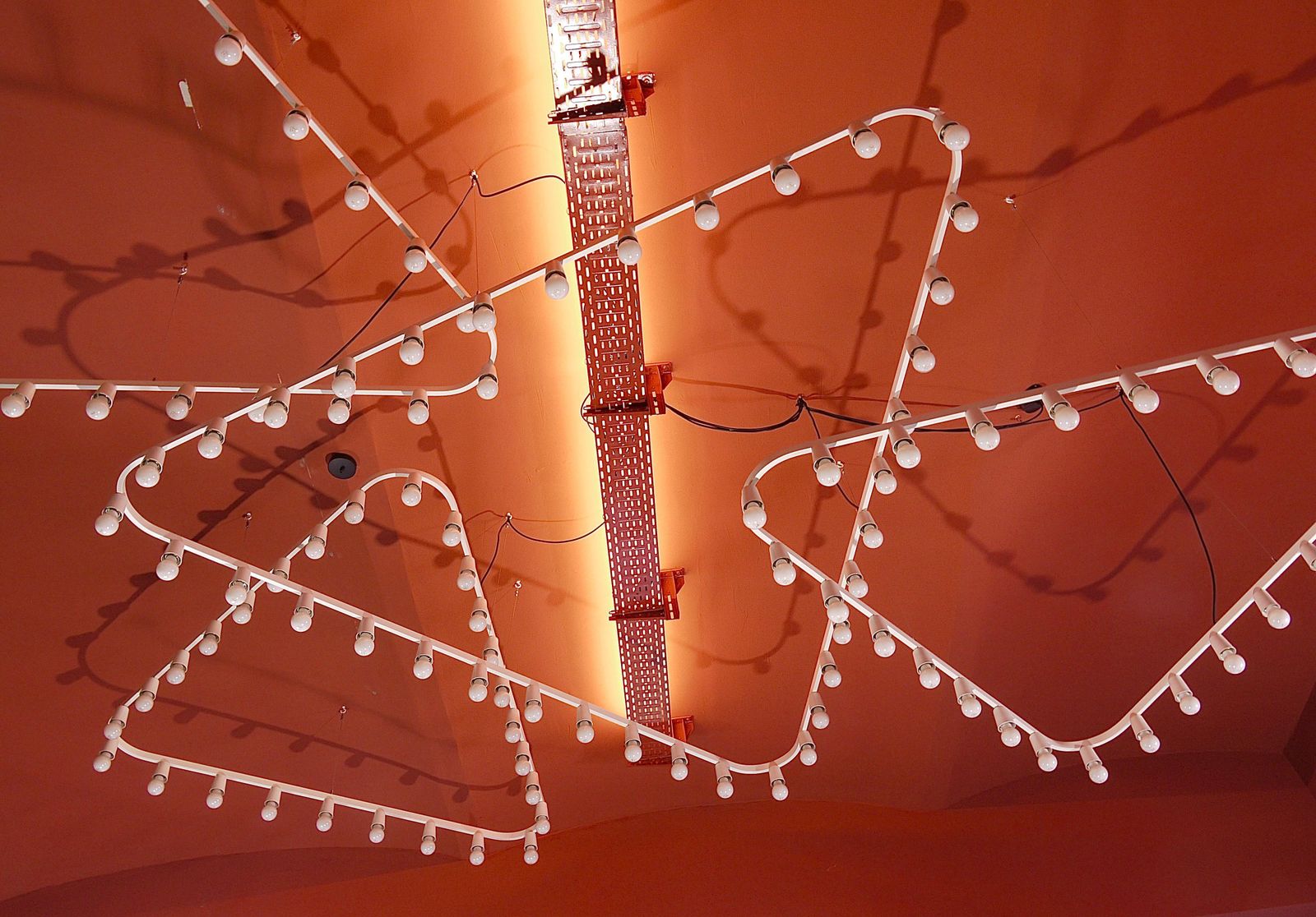 Impressive Large Triangle Light Sculpture Chandelier, Gino Sarfatti Style, 1950s photo for sale